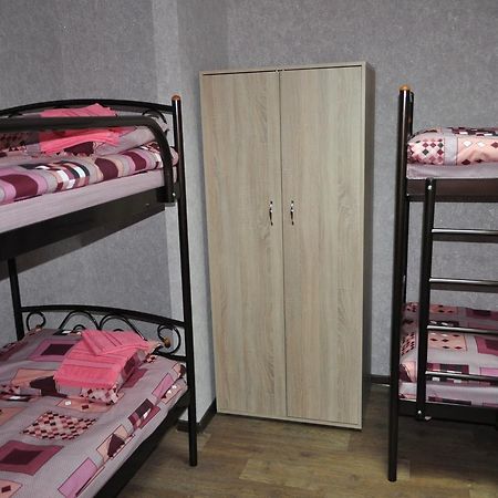 Hostel Bayit 克列缅丘格 外观 照片