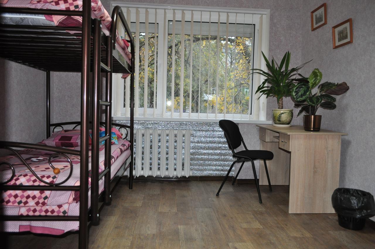 Hostel Bayit 克列缅丘格 外观 照片
